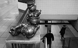 Subway Token Figures : Art : Subway : New York : Tom Otterness : Personal Photo Projects : Photos : Richard Moore : Photographer